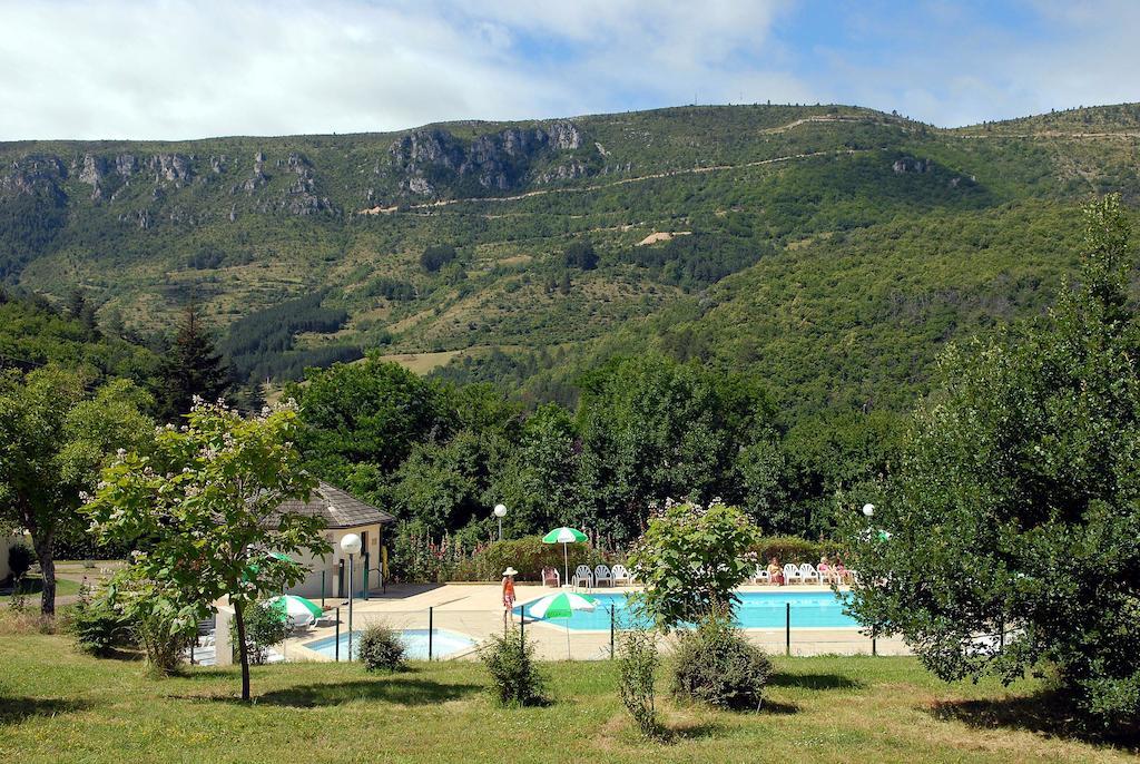 Vvf Les Cevennes Hotel Bédouès Exterior foto