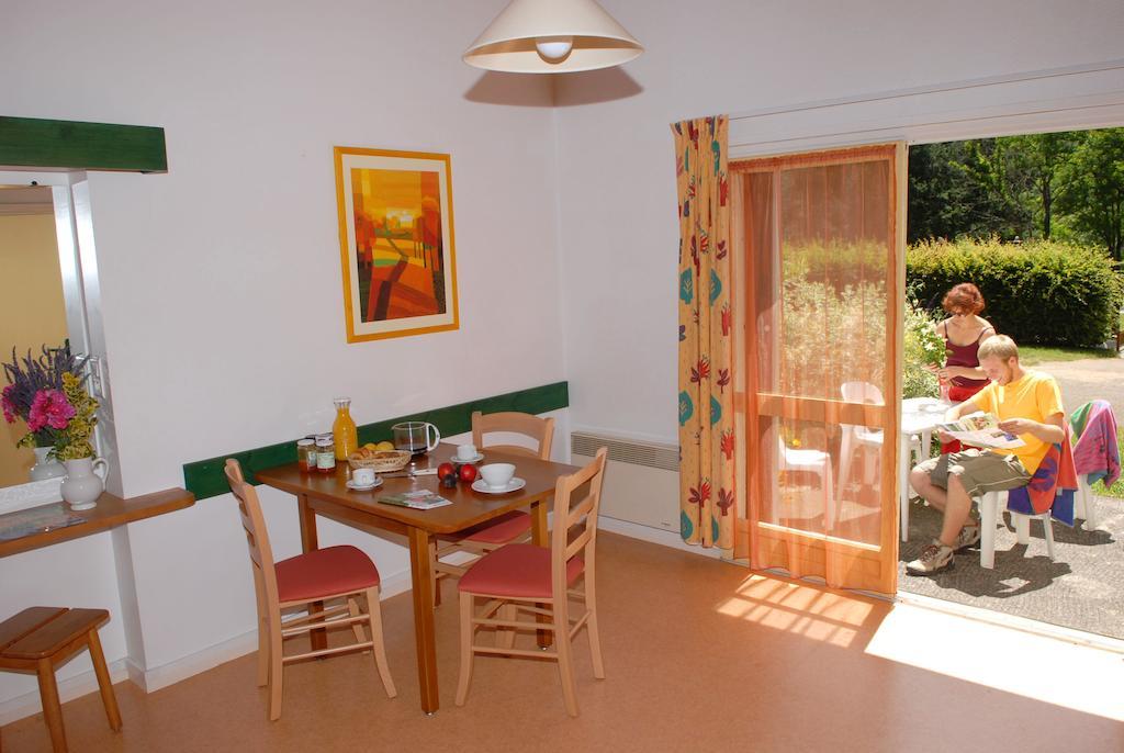 Vvf Les Cevennes Hotel Bédouès Cameră foto