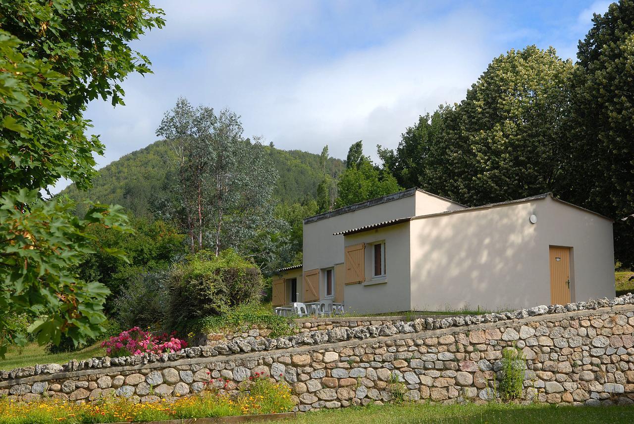 Vvf Les Cevennes Hotel Bédouès Exterior foto
